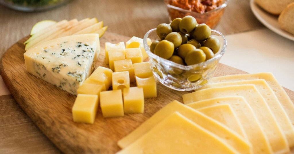 Is Cheese Healthy For Weight Loss?